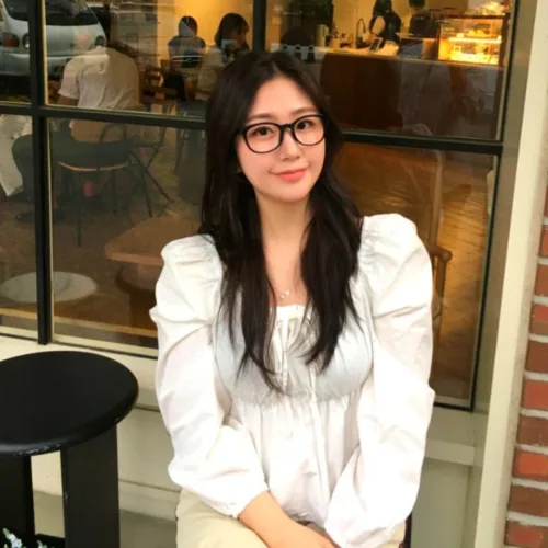 안경사 직접 제작 블루라이트 차단 안경 국내생산 가벼운 뿔테 패션템 남녀공용 데일리 시력보호템