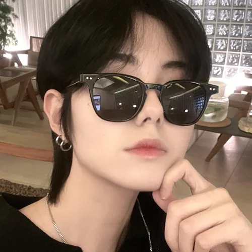남자 여자 사각라운드 베이직 그린 핑크 커플 기본 뿔테 패션 데일리 휴가 틴트 선글라스